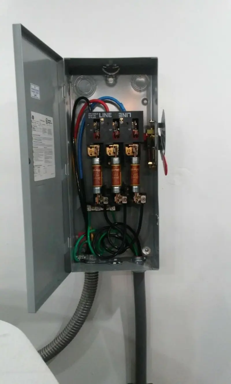 Three-phase disconnect switch installed for Smoke Detector Installation in Whitehall